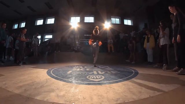 Движение BATTLE 2019 | АННА АВЕРЬЯНОВА | JUDGE ROUND смотреть онлайн