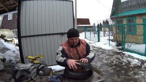 Восстанавливаем пластиковые колеса на детском квадроцикле