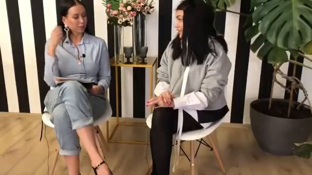 Интервью о бизнесе! смотреть онлайн