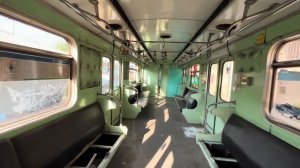 ЭКСКЛЮЗИВ! Списанные вагоны 81-713 «Ев3» на территории депо «Fehér út»