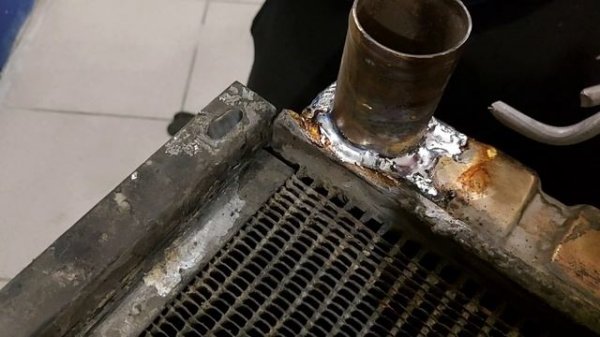 Пайка латунного радиатора. лудим- паяем))) решил поработать медником)))