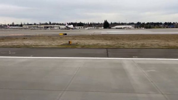 Alaska Airlines First Class 737-900ER Trip Review
