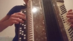 Белые розы разбор на баяне