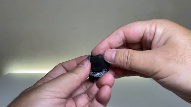 How To Make DIY Visor Mount | Sugru Mouldable Glue смотреть онлайн