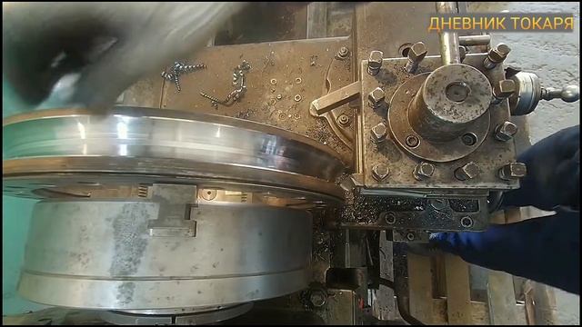 КАК ?отреставрировать? ПОВОРОТНЫЙ ПОДШИПНИК ?????.Slewing bearing harvester. смотреть онлайн