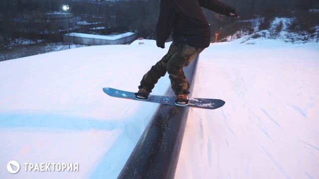 Школа сноубодинга Траектория. Как сделать FS/BS Bluntslide смотреть онлайн