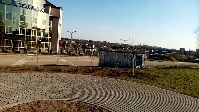 На месте трамвайного кольца "Улица Гагарина" в Витебске посадили новый парк смотреть онлайн