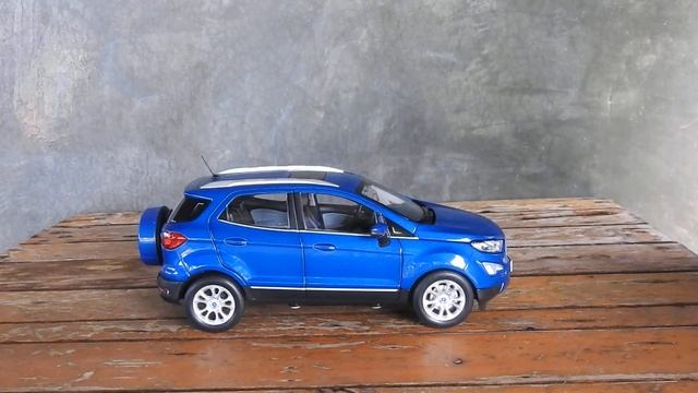 Ford Ecosport SUV 2018 1/18 Scale Model Unboxing