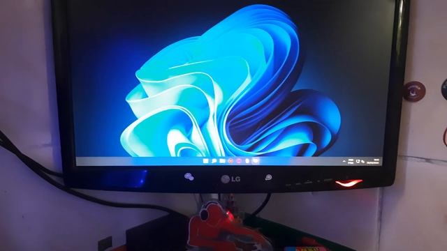PC i3 3240 + SSD 240GB + 8GB RAM (APRESENTAÇÃO) *VENDIDO* смотреть онлайн