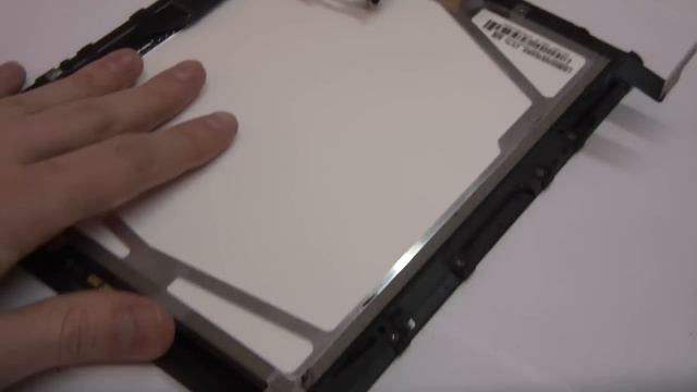 Замена экрана iPad смотреть онлайн