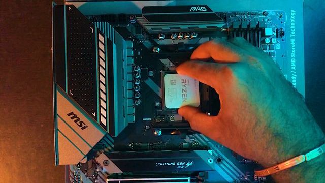 AMD Ryzen 9 3900X 12 Core/24 Thread | RTX 2060 Super | ANDON'S PC BUILD смотреть онлайн