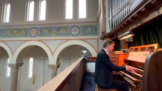 Double-improvisation on the Pipe Organ in Saint Paul's church, Copenhagen, by Frederik Magle смотреть онлайн