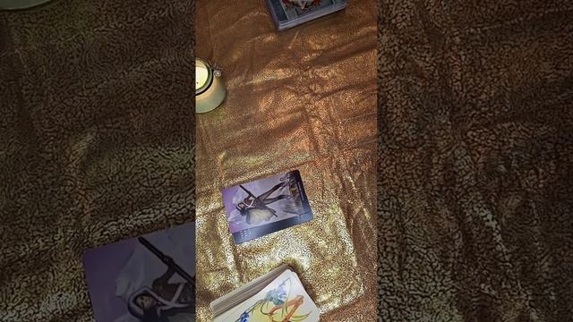 Мама, помоги🔥🙏! Здесь ответ на вопрос: "Куда идти учиться?" #таро #советтаро #гадаемнатаро смотреть онлайн