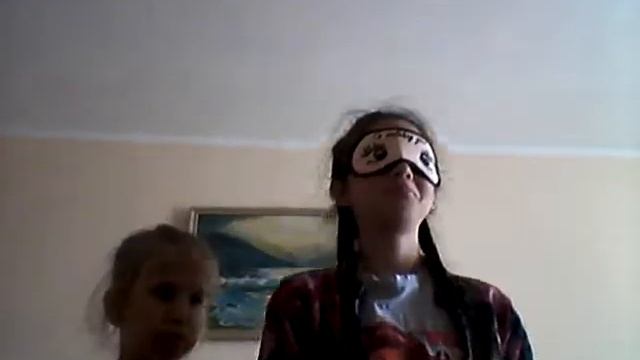 К нам приехали друзья из Москвы. Угадай придмет смотреть онлайн