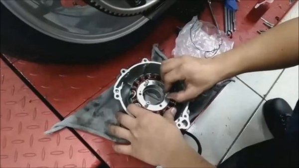 BMW  F800ST Generator Stator replaced