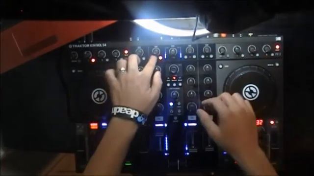 DJ Vex (Hardstyle mix) [HQ] смотреть онлайн
