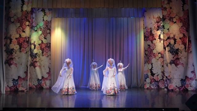 танец "Девичья краса" шоу-балет "Dance-Modern" г. Санкт-Петербург https://vk.com/baletdm смотреть онлайн