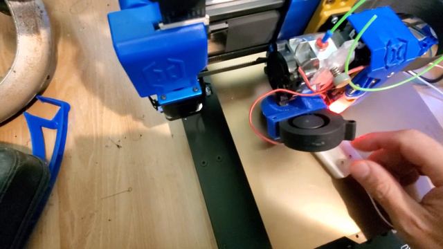 Automatic Z offset calibration with an external sensor смотреть онлайн