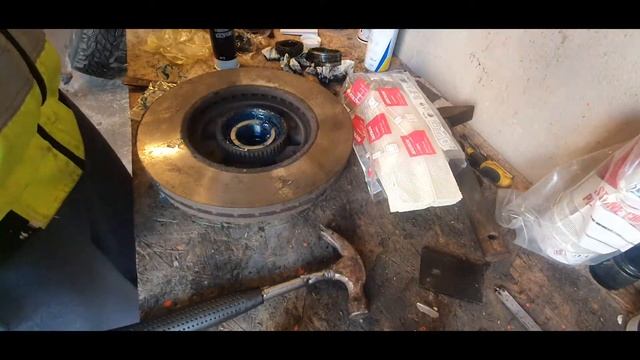 How to replace nissan patrol Y61 front wheel bearing смотреть онлайн