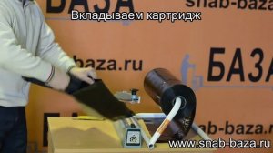 Упаковка в рукав ПВД ручным запайщиком пакетов.