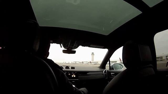 Delta Air Lines Porsche Gate to Gate Private Car Transfer Service Review - Can you request it? смотреть онлайн