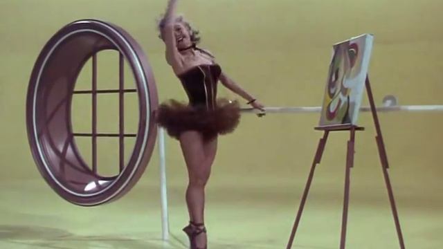 Vera-Ellen performs in "Miss Turnstiles" смотреть онлайн