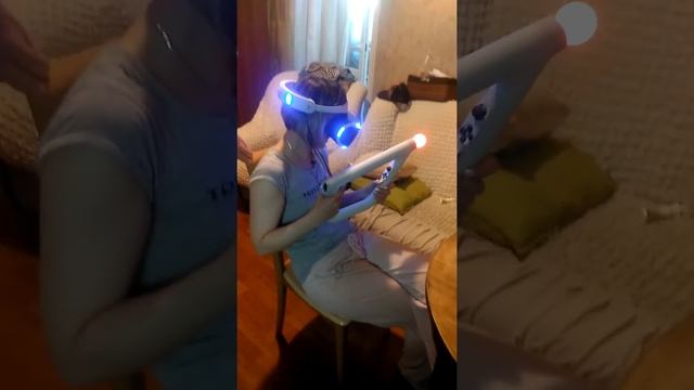 У меня сиськи!!! Жена играет в Bravo team, с контроллером прицеливания PS VR! смотреть онлайн