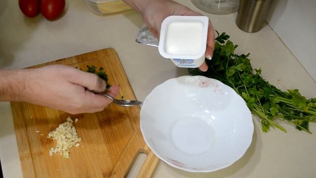 Баклажаны в духовке с помидорами и сыром. МЯСОЖОР 190 смотреть онлайн