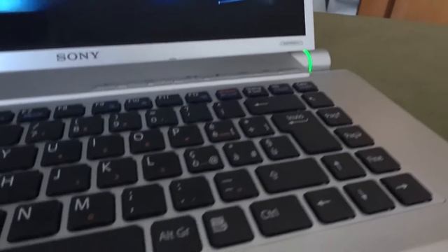 SONY VAIO VGN-FW31ZJ смотреть онлайн
