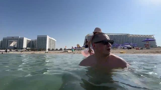 Мы в Дубай. Впечатления, Мама, друзья из Тюмени, сколько стоит наш отпуск? Море супер теплое! смотреть онлайн