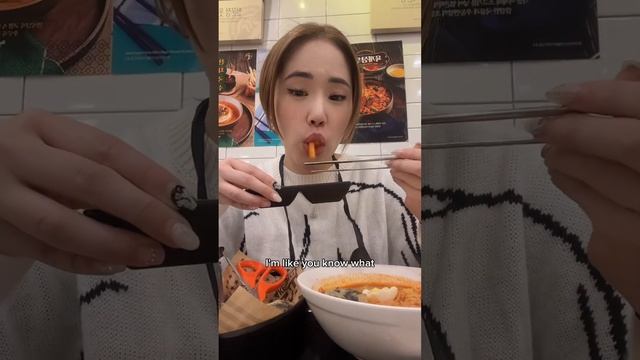 Calling All The Tteokbokki Lovers ?#lifeinkorea #mukbang #tteokbokki #foodie #lifeinkorea