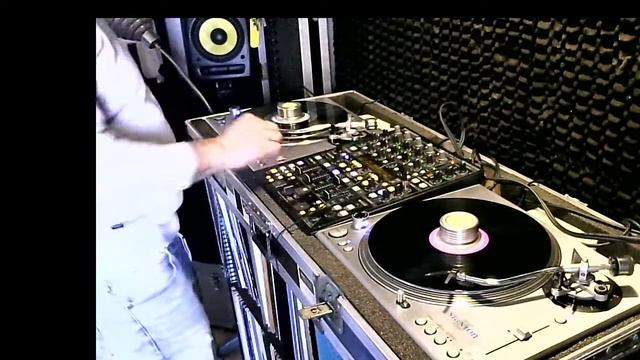 Louie Vertigo Dj смотреть онлайн