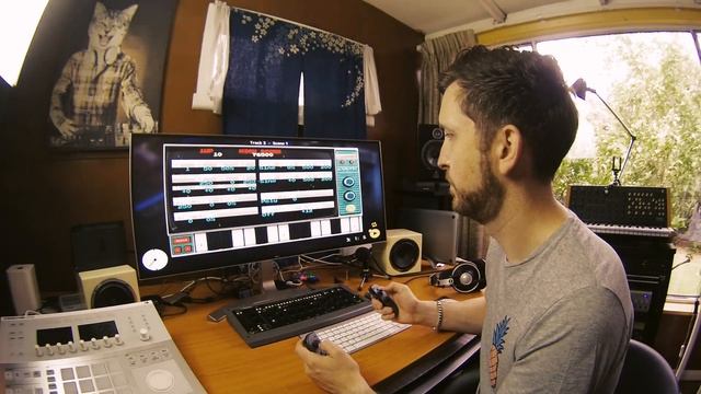 This is not a toy anymore.... Switch - Korg Gadget 5 min Challenge смотреть онлайн