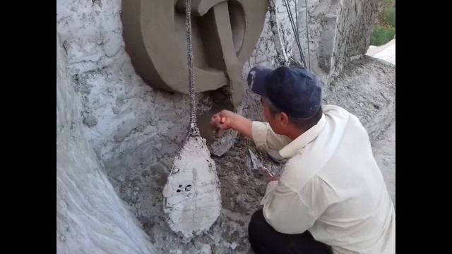 оформление дома культуры . барельеф из бетона. работа мастер Ниетбай. Уразбаев смотреть онлайн