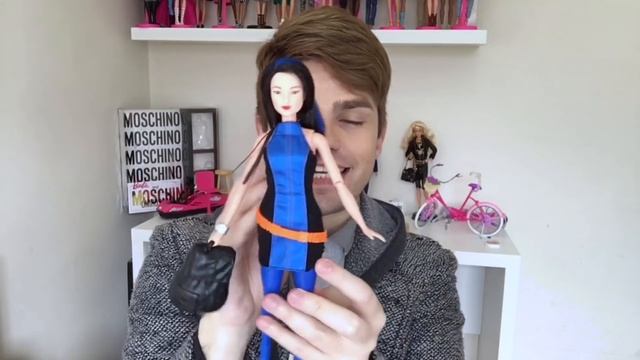 BONECA RENEE AGENTE SECRETA! смотреть онлайн
