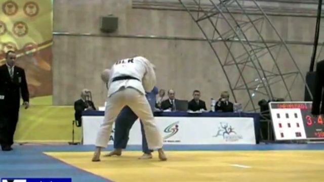 Judo 2006 Moscow: Mikhaylin (RUS) - Snehauskoi (BLR) [+100kg]. смотреть онлайн