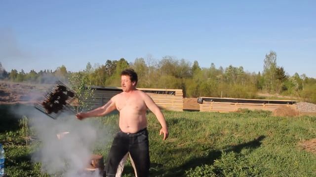 Гуляй деревня! Во кузнице молодые кузнецы. смотреть онлайн