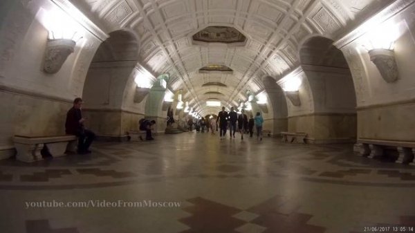 Вход на станцию метро Белорусская кольцевая и переход на радиальную  // 21.06.2017