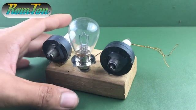 ГЕНЕРАТОР свободной энергии с свечи зажигания с магнитами ШОК!!! (Official Video) смотреть онлайн