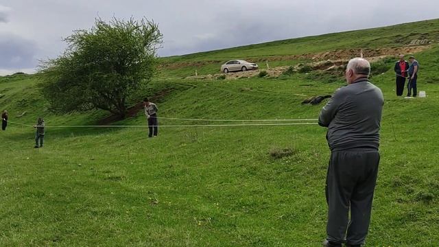 Плетение верёвки необычными инструментами!Старинный метод. смотреть онлайн