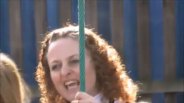 Key Stage 1 children say goodbye to Mr Apps смотреть онлайн