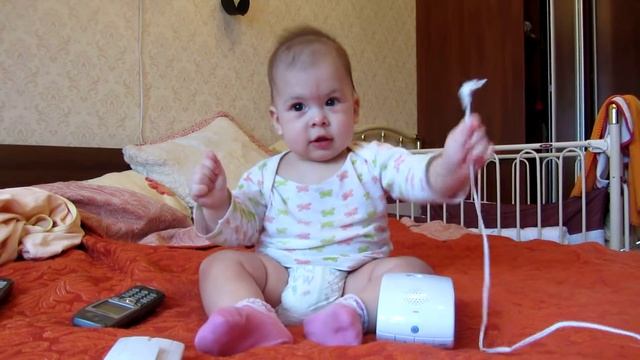 Ребёнок под напряжением смотреть онлайн