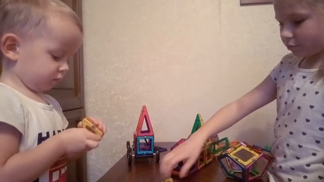 Конструктор Magformers смотреть онлайн