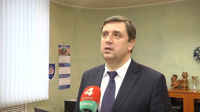 Опасности схода снега с крыши смотреть онлайн