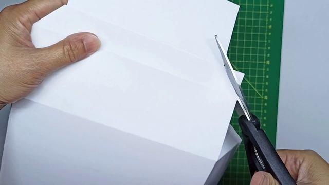 Amazing Ideas to Recycle Yogurt Cup / DIY Yogurt container Craft смотреть онлайн