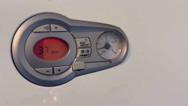 How to fix f37 fault on ferroli modena boiler. How to repressurise ferroli boiler смотреть онлайн