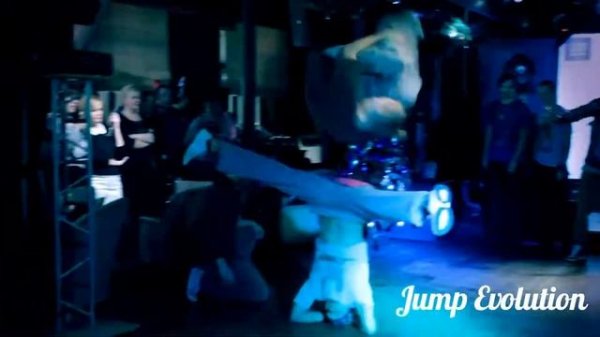 Jump Evolution RАЙ and THE APARTMENT