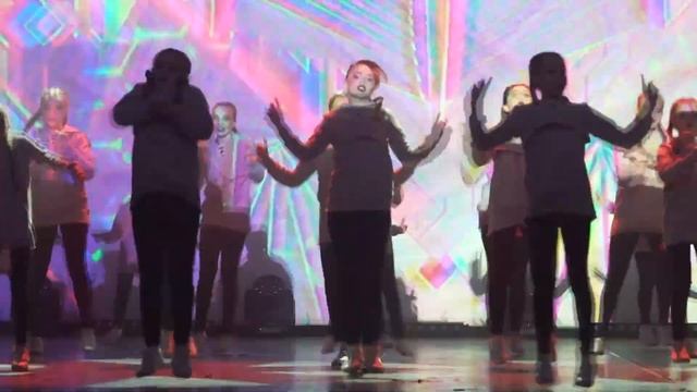 FLEXX SHOW CORPORATION СЕЗОН 2018-2019 смотреть онлайн