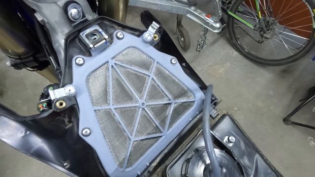 Обслуживание Yamaha WR450f смотреть онлайн