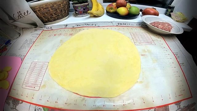 Внимание! рецепт для ленивых любителей пельменей! Ленивые ПЕЛЬМЕНИ тушенные с Картошкой. смотреть онлайн